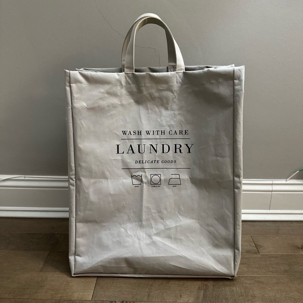 H&M Home Laundry Bag